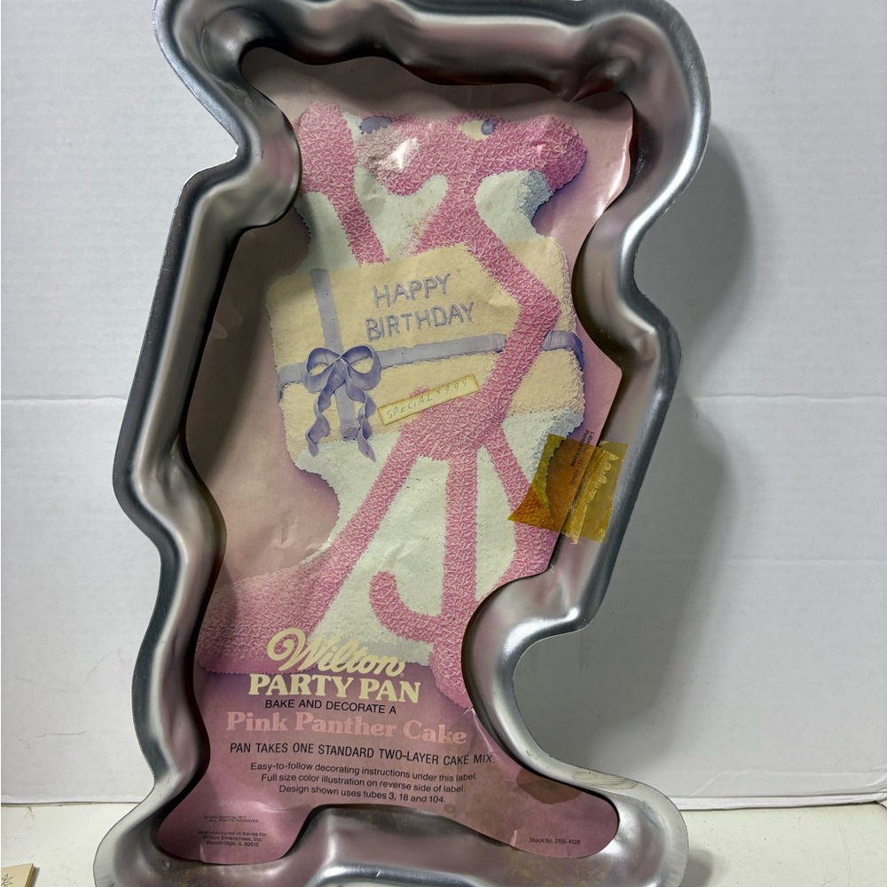 Wilton Pink Panther Cake Pan